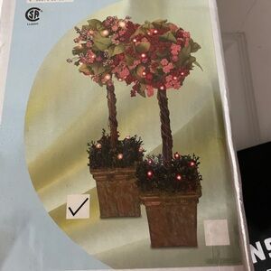 Two foot tall tree (ONE TREE)